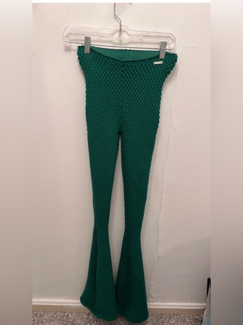 Maniere De Voir Emerald Green Bubble Knit Flare Pants XS Textured - Picture 5 of 8